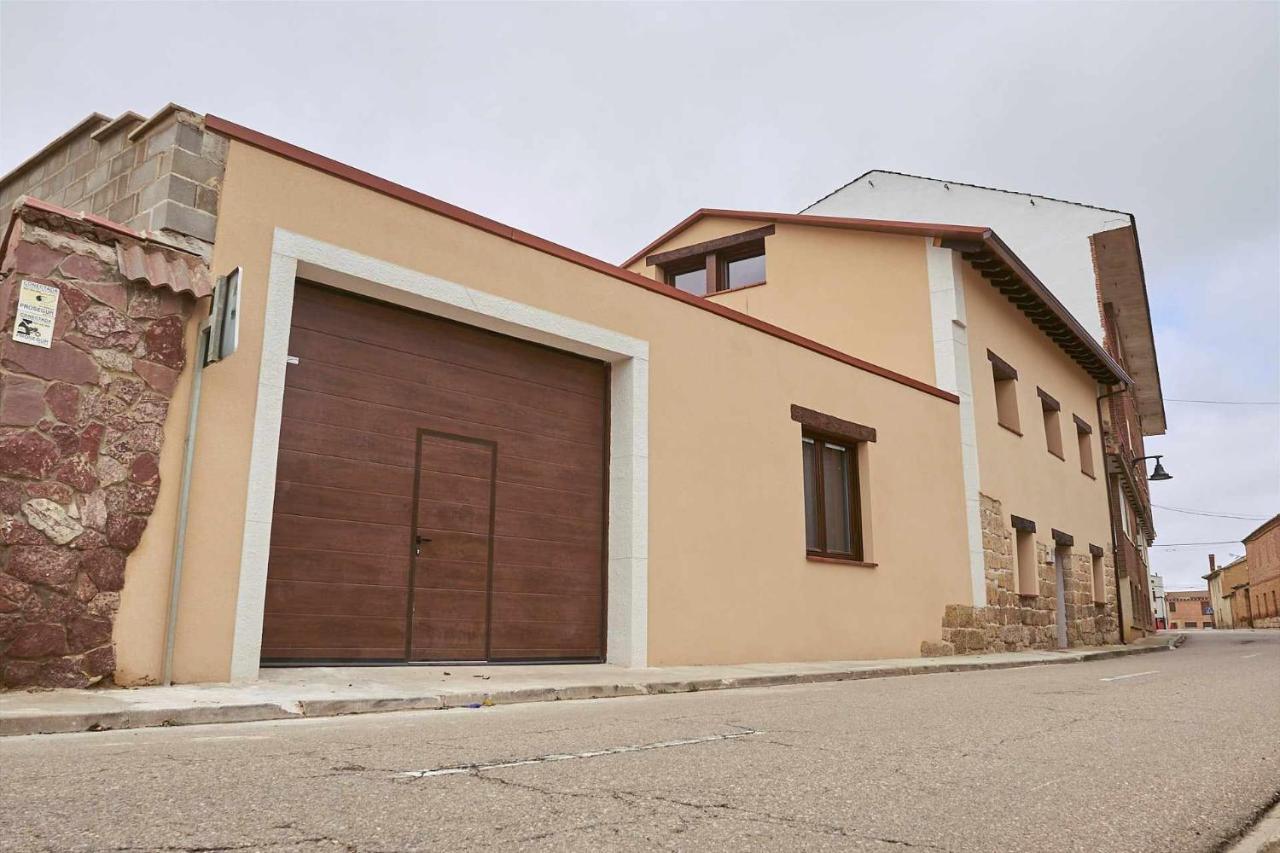 Amusco Casa Rural Nueve Villas מראה חיצוני תמונה