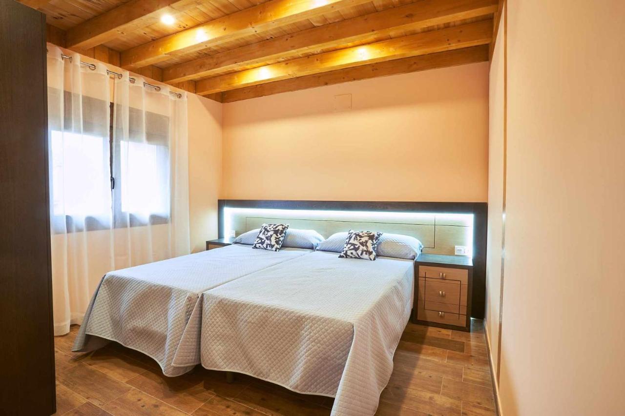 Amusco Casa Rural Nueve Villas מראה חיצוני תמונה